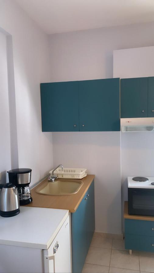 פיניקונטה Ilias Apartments מראה חיצוני תמונה