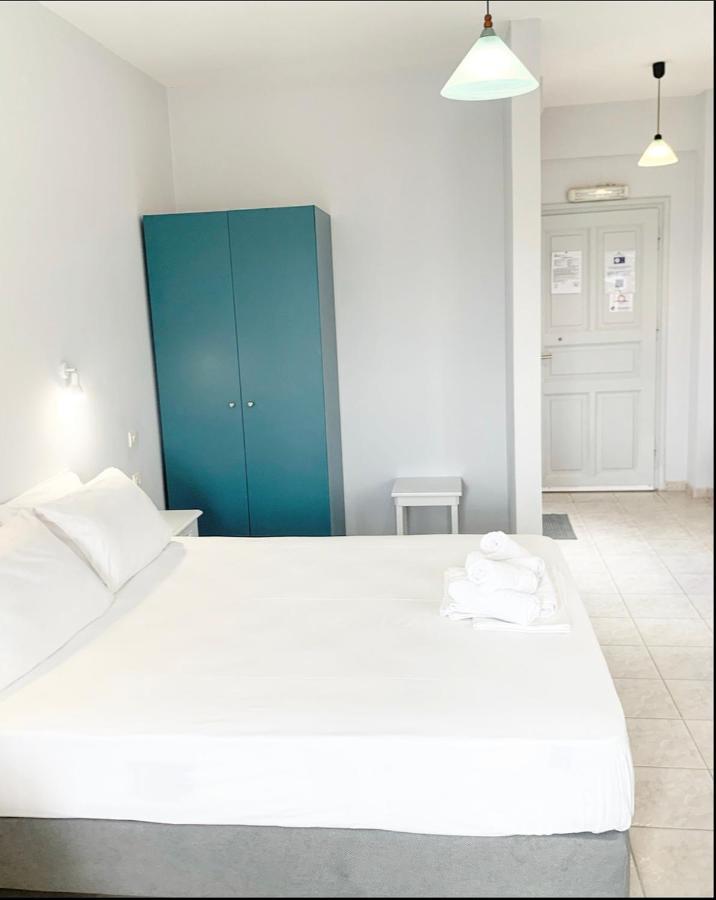 פיניקונטה Ilias Apartments מראה חיצוני תמונה
