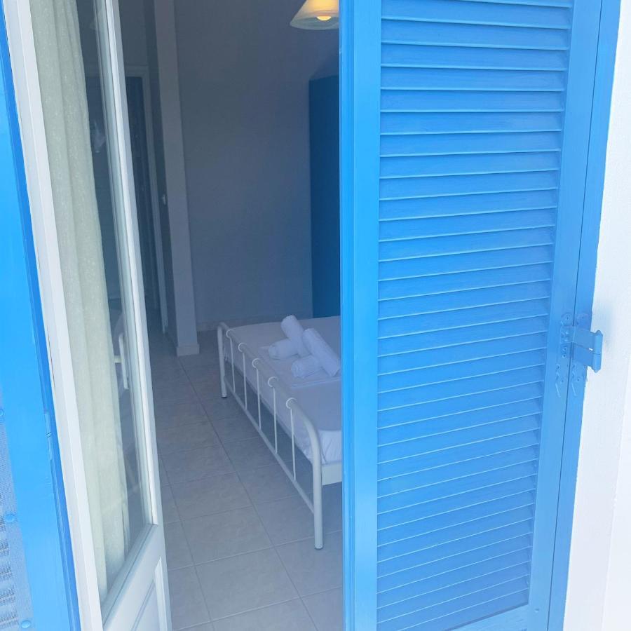 פיניקונטה Ilias Apartments מראה חיצוני תמונה