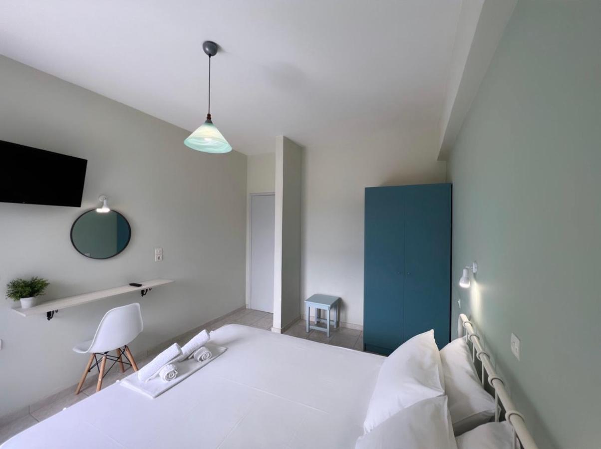 פיניקונטה Ilias Apartments מראה חיצוני תמונה