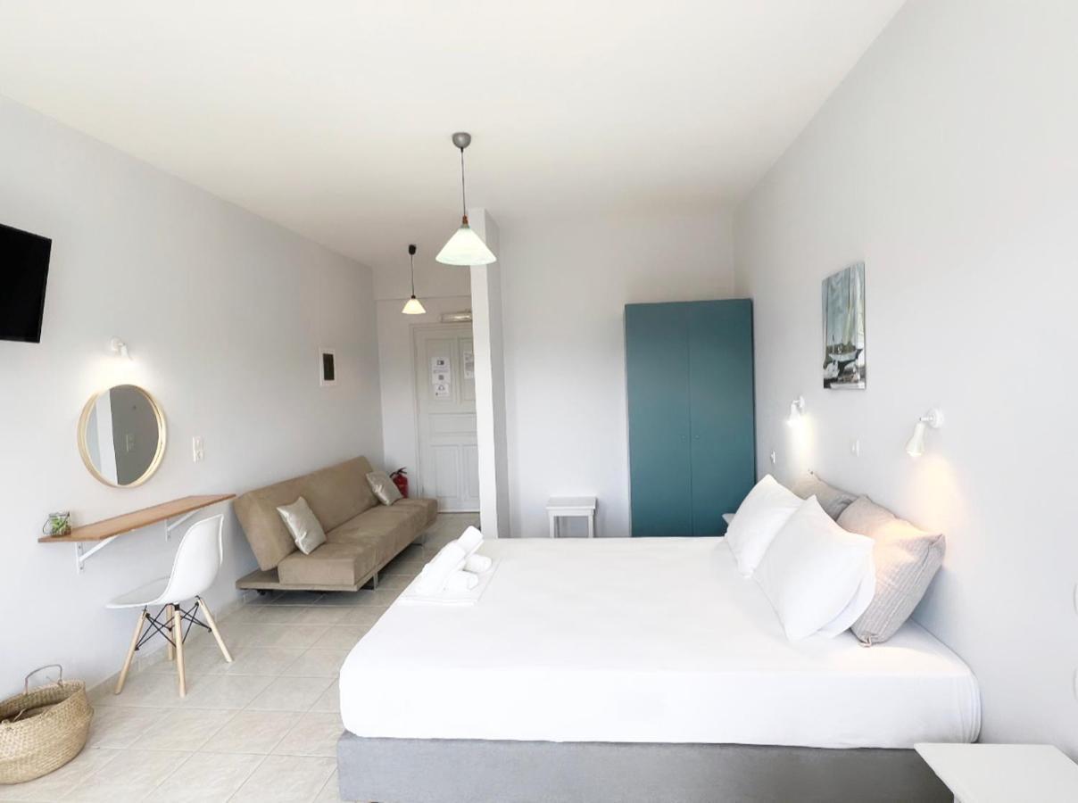 פיניקונטה Ilias Apartments מראה חיצוני תמונה