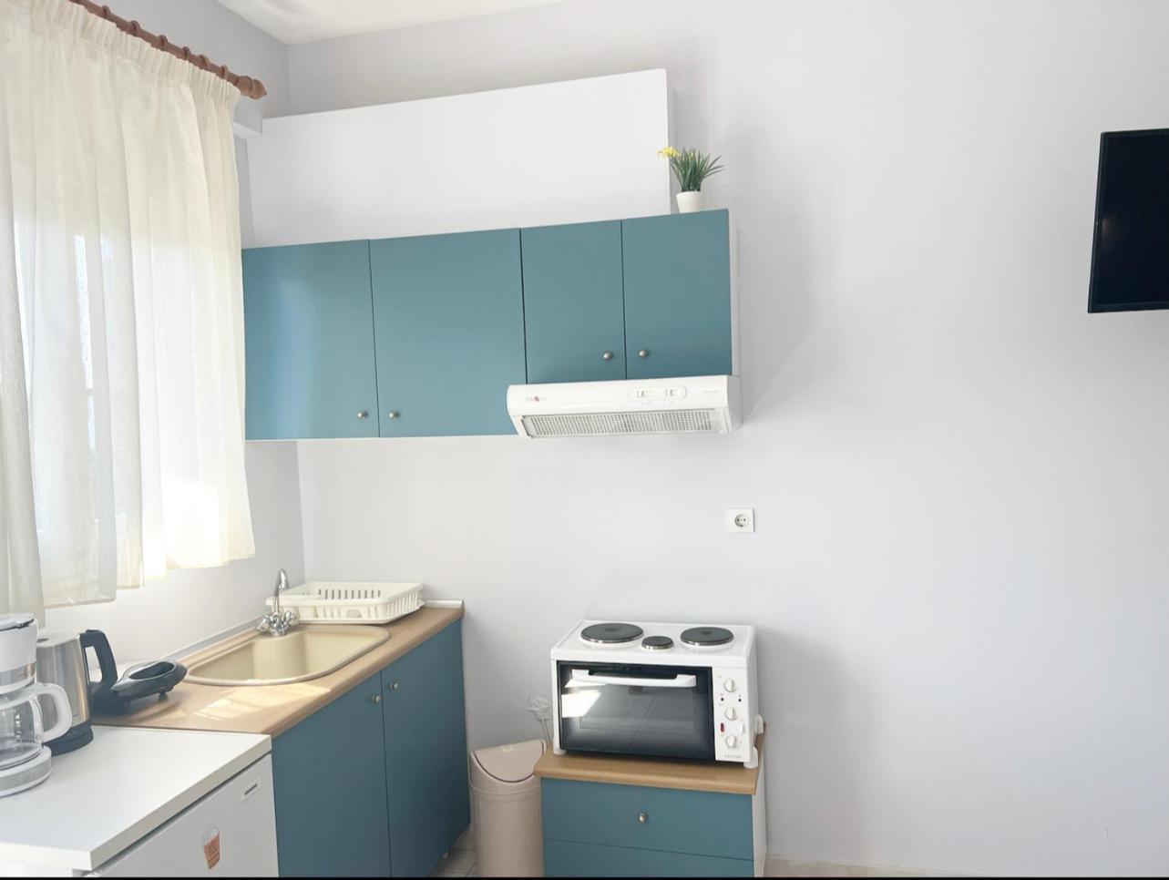 פיניקונטה Ilias Apartments מראה חיצוני תמונה