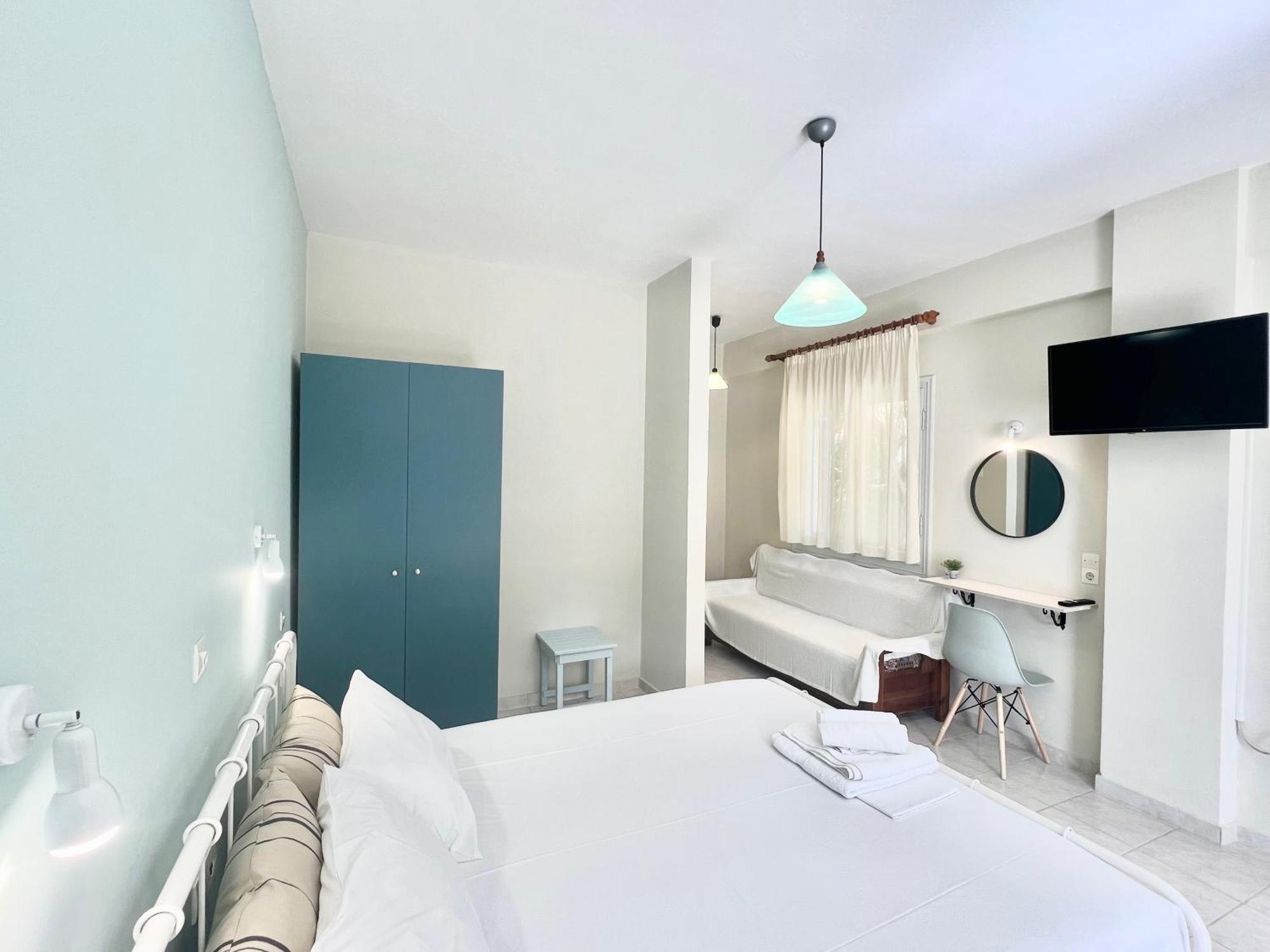 פיניקונטה Ilias Apartments מראה חיצוני תמונה